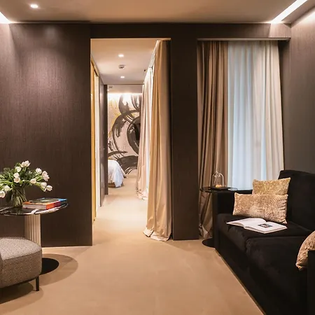 The First Musica - Preferred & فندق روما