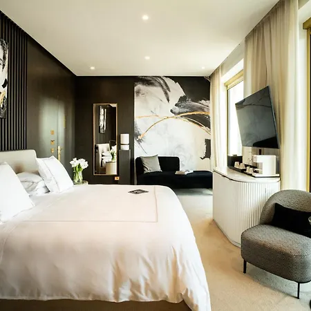 فندق The First Musica - Preferred &