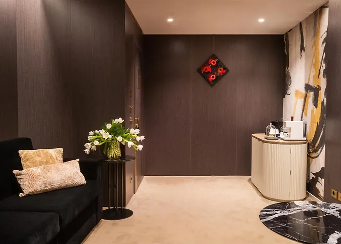 The First Musica - Preferred & 罗马