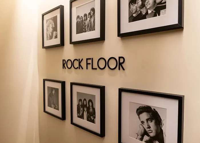 酒店 The First Musica - Preferred & 5*