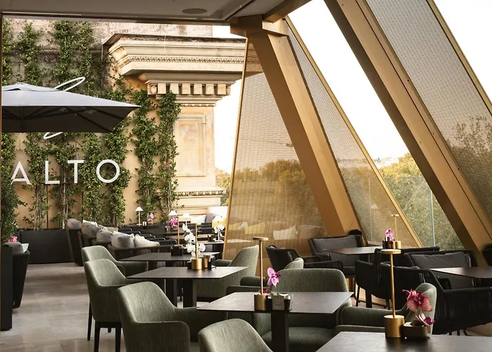 酒店 The First Musica - Preferred & 5*