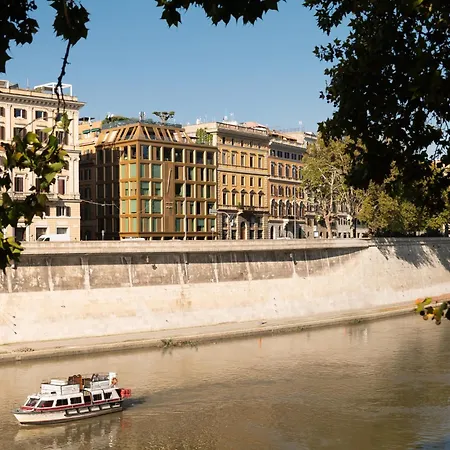 Otel The First Musica - Preferred & 5*